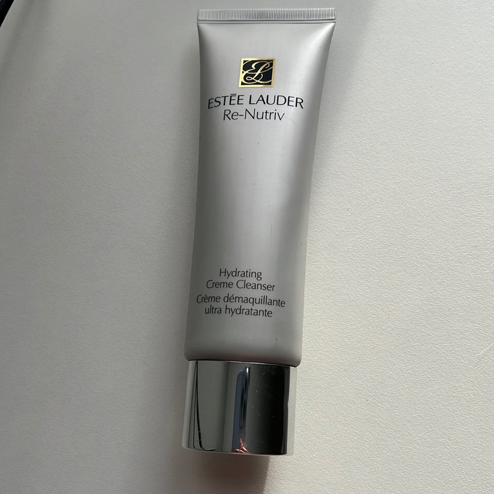 Estée Lauder Hydrating Creme Cleanser
